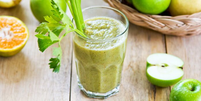 Vitamin smoothies on the menu for weight loss girls
